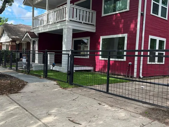 2316 Gentry St #1, Houston, TX 77009