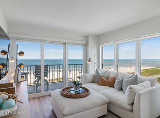 1551 1st St S APT 503, Jacksonville Beach, FL 32250