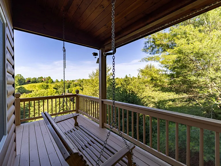 361 Deer Crossing Rd — Photo 4