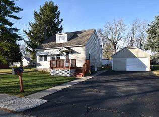 504 N Jackson Ave, Fowler, IN 47944