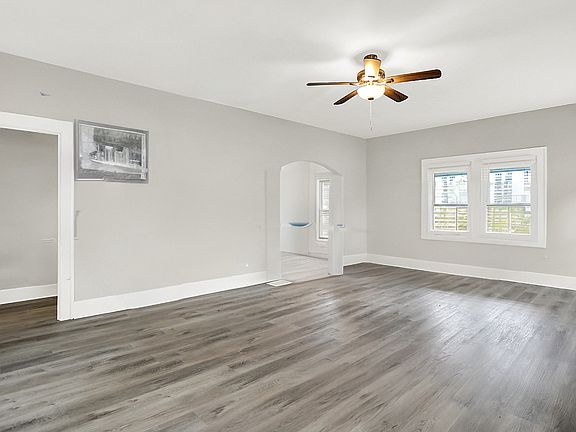 4th image of 3439 Carrollton Ave