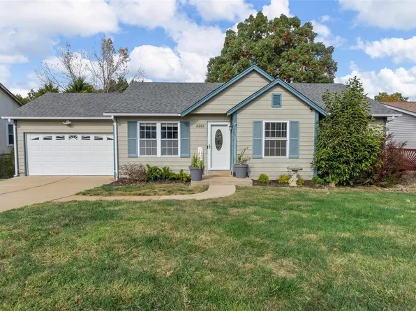 2263 Parkton Way, Barnhart, MO 63012