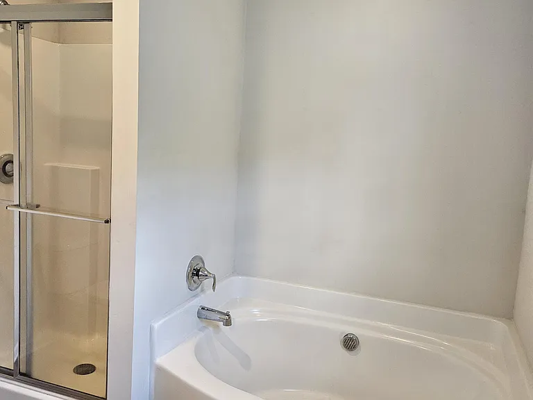 1441 Feldspar Ct — Photo 18