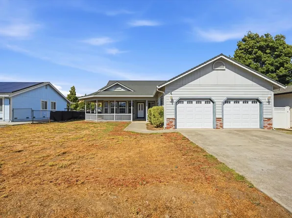 18546 Spyglass Road, Hidden Valley Lake, CA 95467