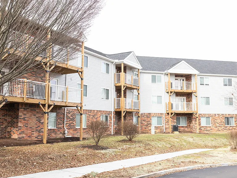 Hoover Place 55+ Apartments — Photo 22