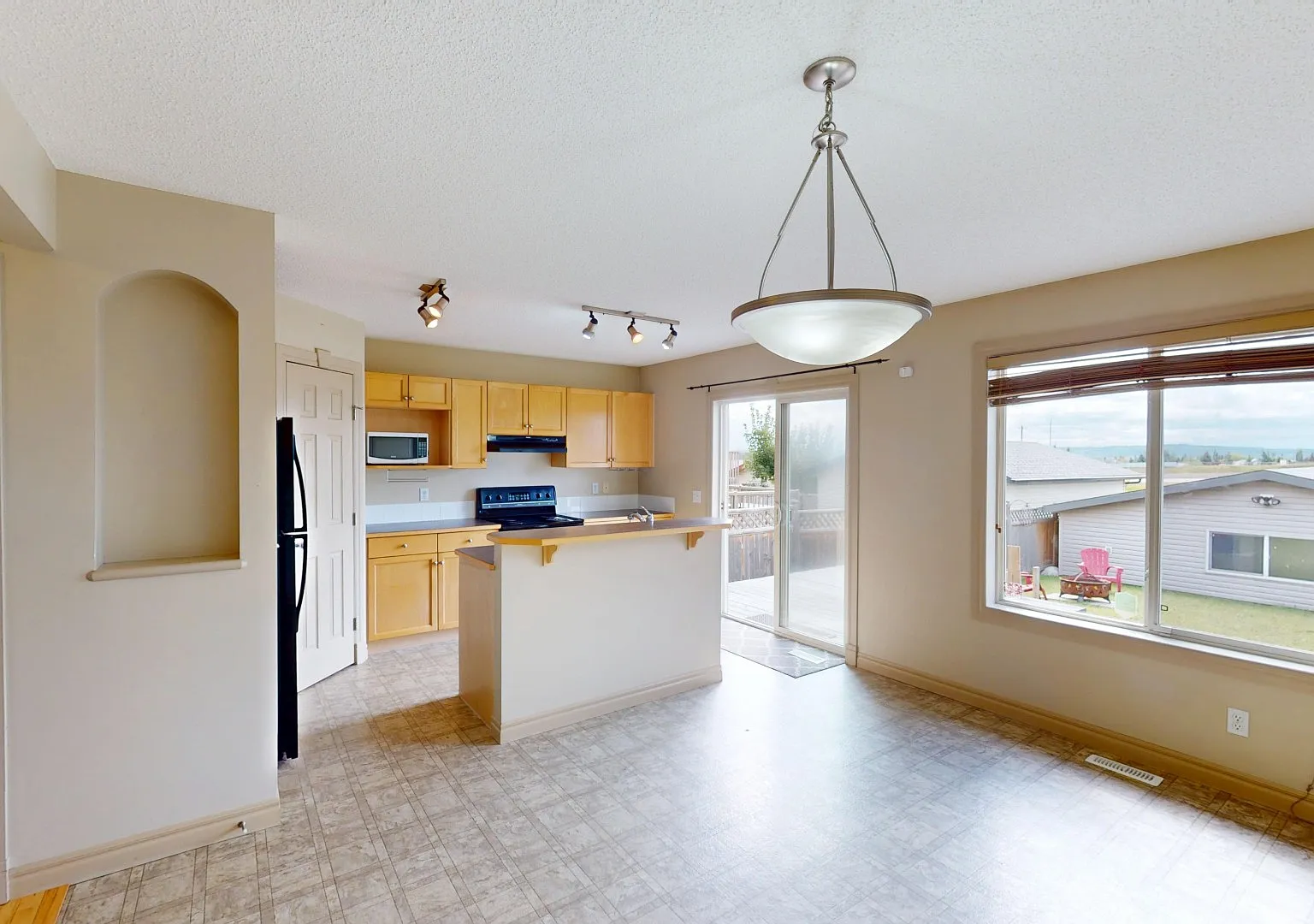 95 Arbour Meadows Close NW — Photo 4