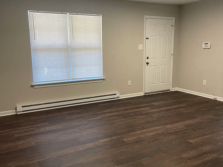 9219 Lost Forest Dr — Photo 2
