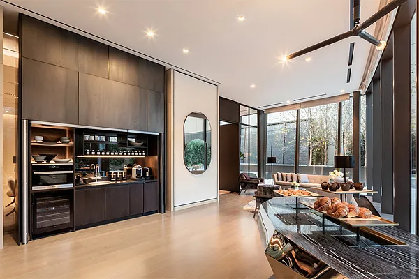 Rented by Elika Associates II, LLC | media 28