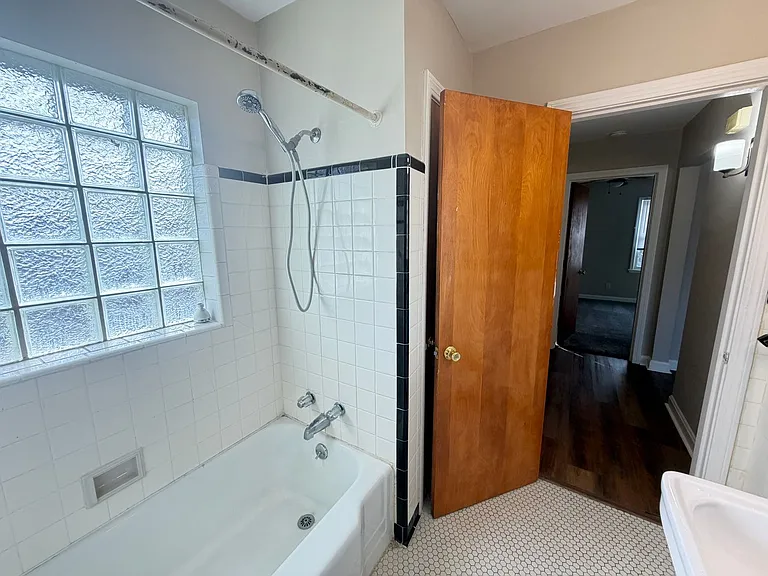 2912 Moran Pl — Photo 15