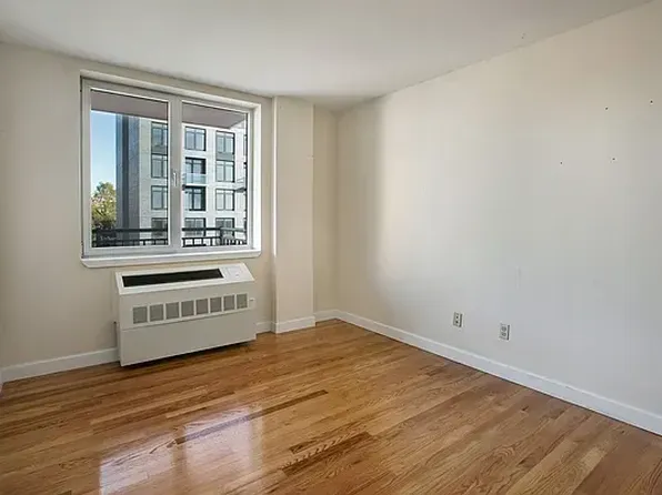 574 Fourth Avenue image 8 of 13