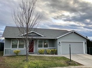 2244 Evan Way, Central Pt, OR 97502