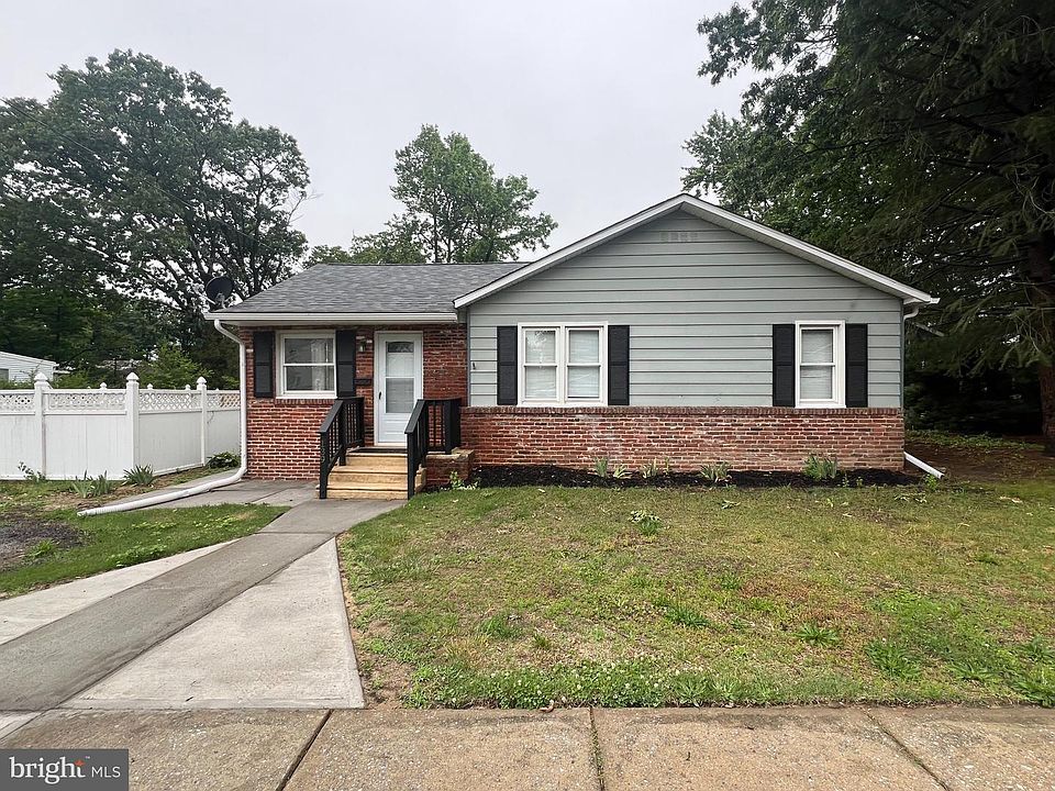 1st image of 139 Oak Ave