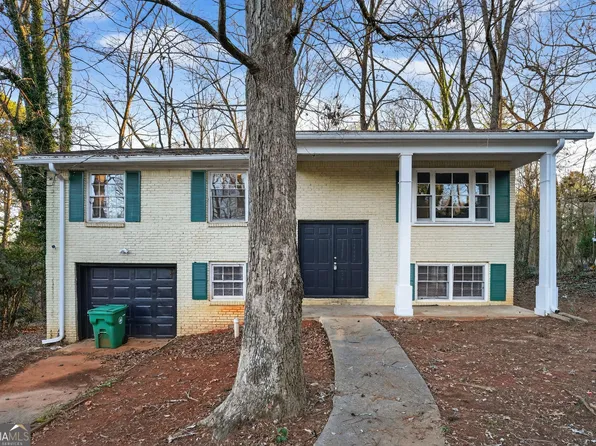 1615 Pine Glen Cir, Decatur, GA 30035