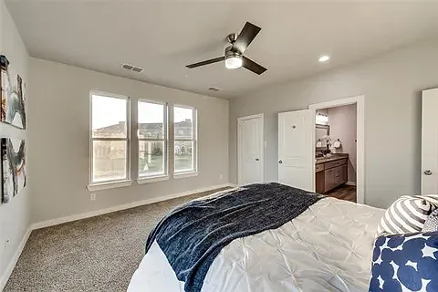 5805 Rivendell Dr — Photo 15
