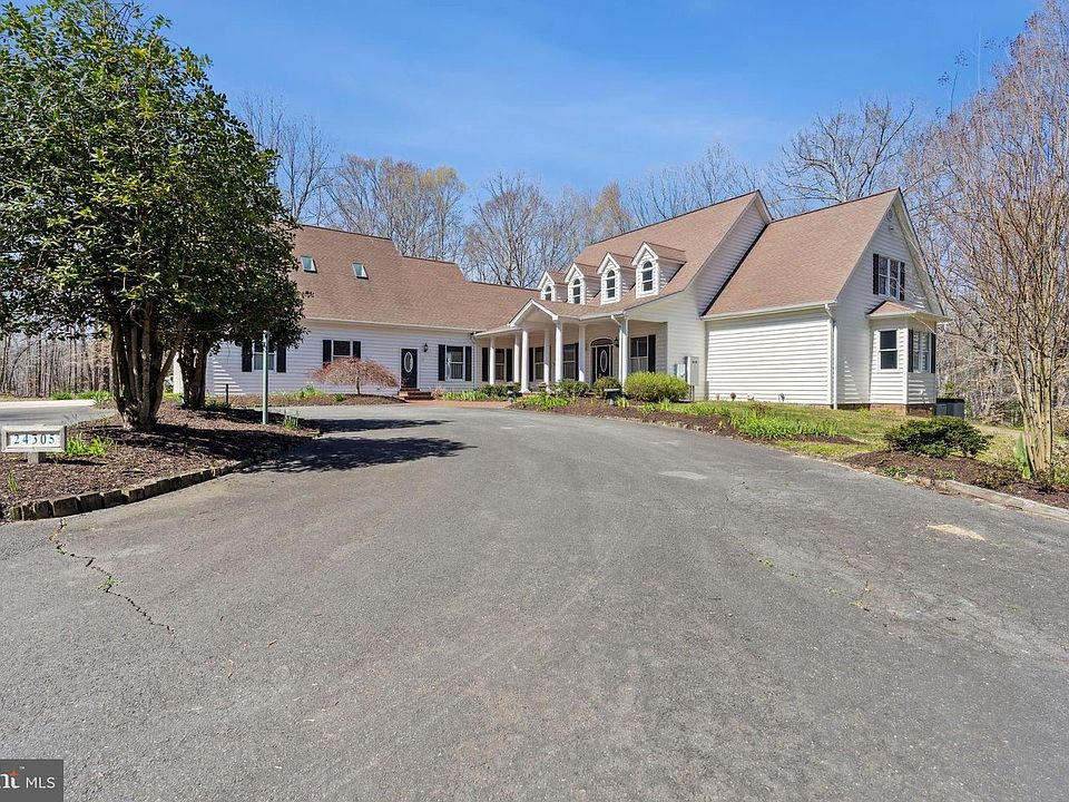 1st image of 24305 Barnsby Ln