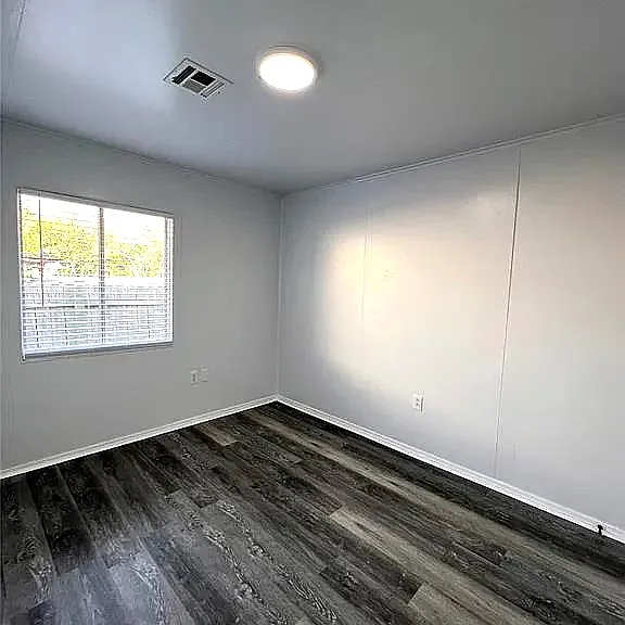 301 Winding Ln — Photo 5