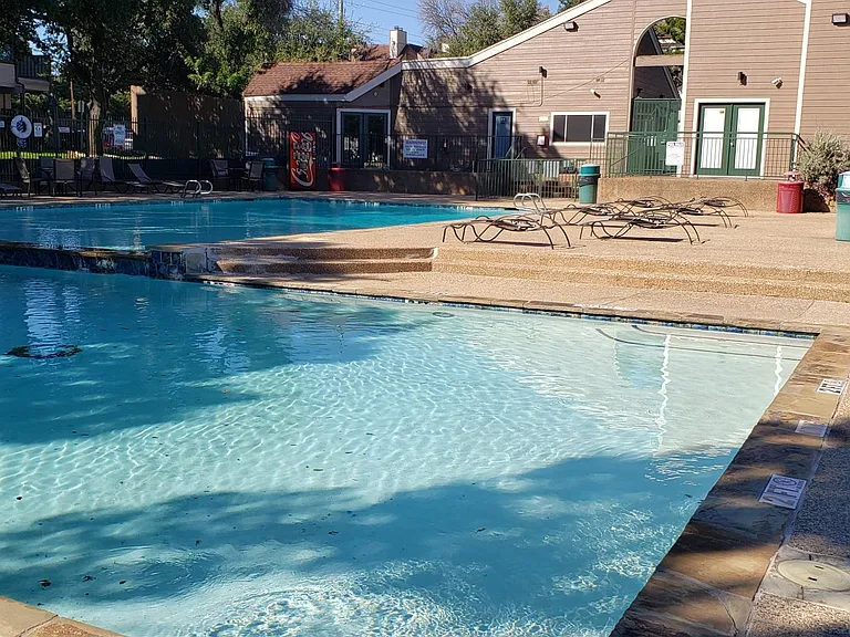 2300 Balsam Dr #G111 — Photo 21