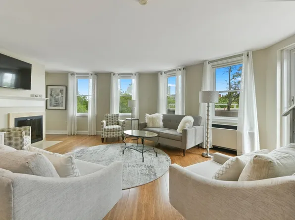 47 Harvard St APT B402, Boston, MA 02129