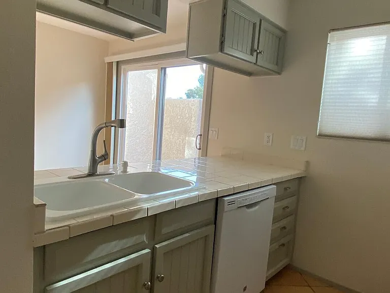 6350 N 78th St #277 — Photo 5