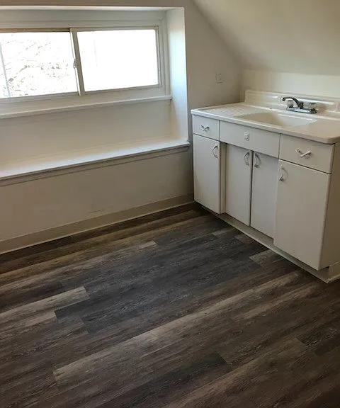 337 E 12th Ave #3 — Photo 9