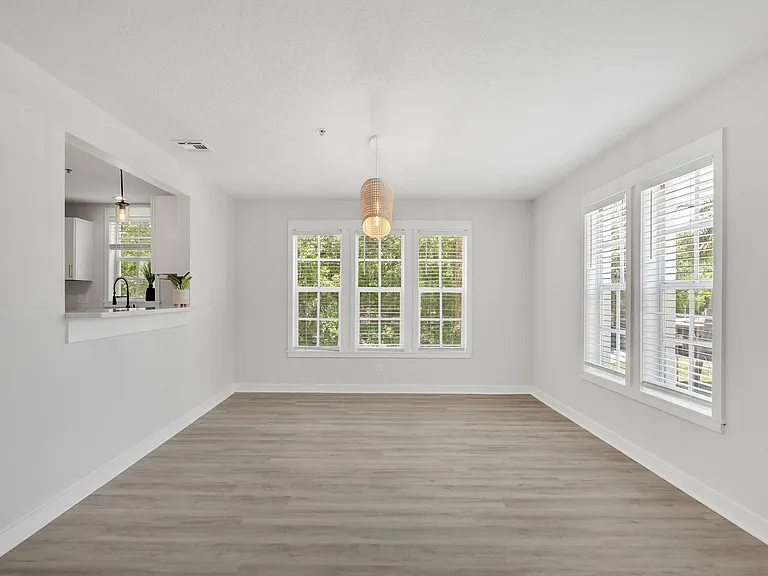 2405 W Texas Ave #4 — Photo 10
