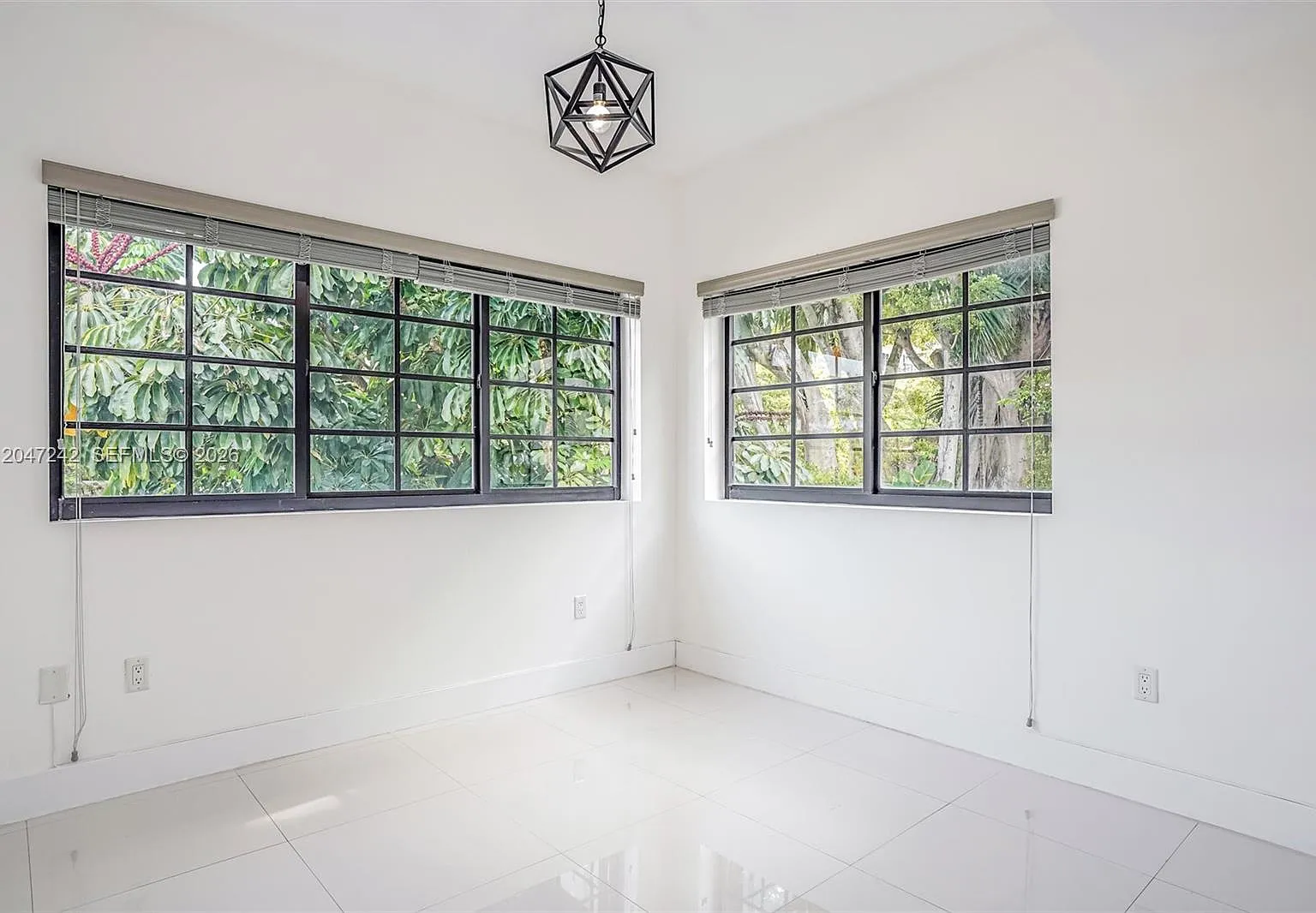Coral Gables Sec K — Photo 2