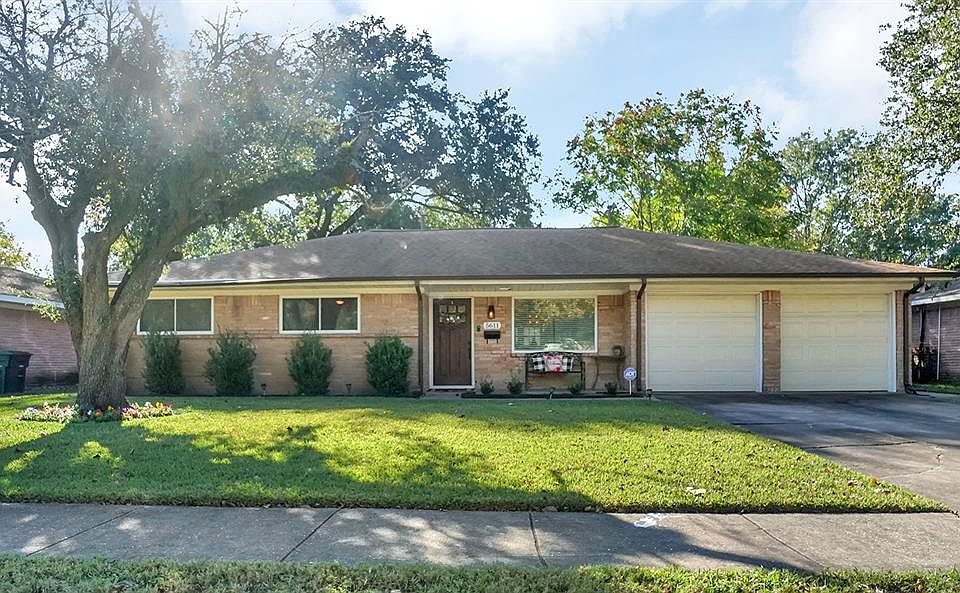 1st image of 5611 Effingham Dr
