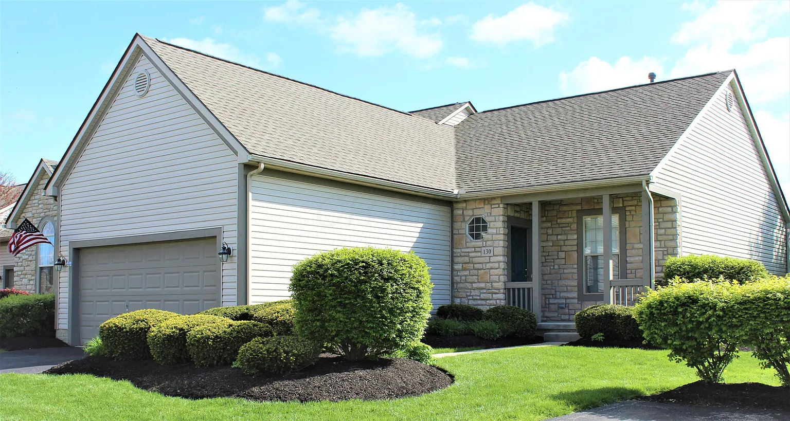 130 Pebble Creek Dr photo 1