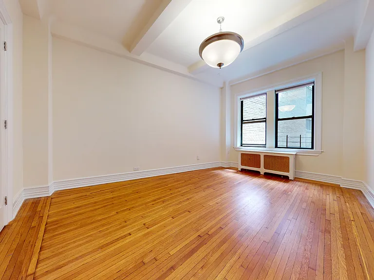 216 W 89th St #4A — Photo 6