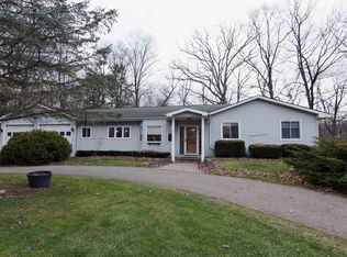 7175 Driftwood Dr, Fenton, MI