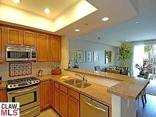3rd image of 5753 White Oak Ave Unit 21
