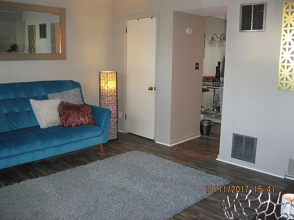 3rd image of 3506 Sutherland Dr