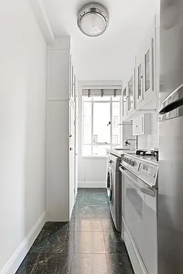 Sold by Corcoran | media 4