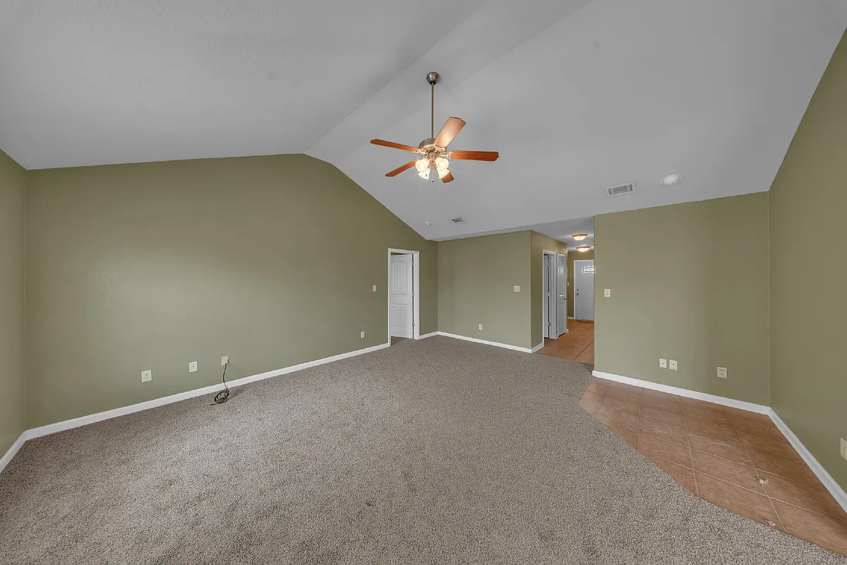 Building Photo - 5098 Branch Point Dr
