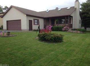 486 Austin Dr, Barberton, OH