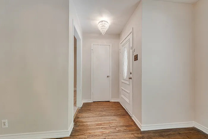 3404 Gray Dr — Photo 6