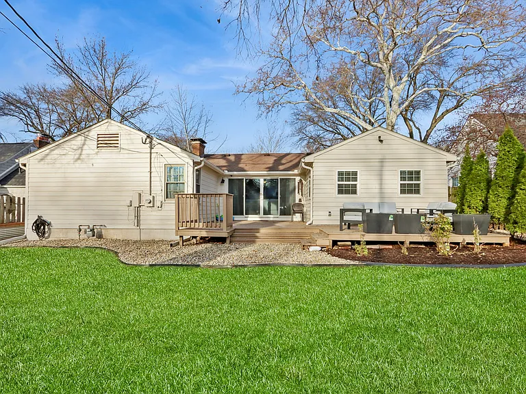 7329 Ash St — Photo 35