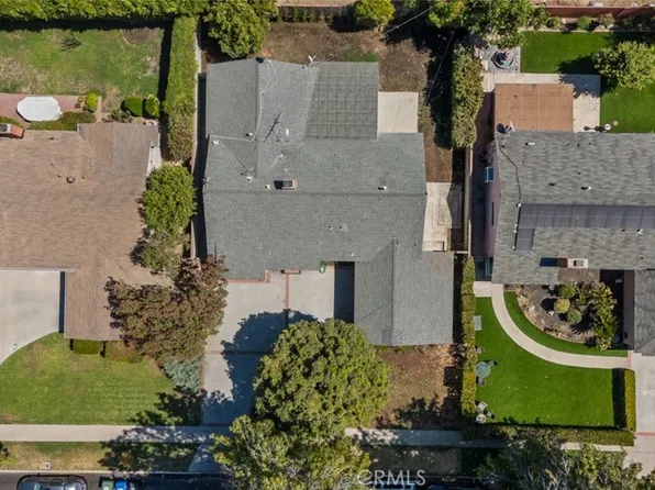 7014 Colbath Ave, Van Nuys, CA 91405