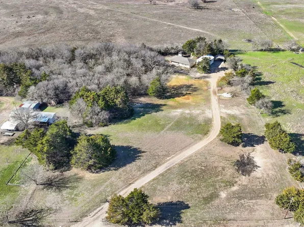 204 Greenbark Ct, Waxahachie, TX 75167