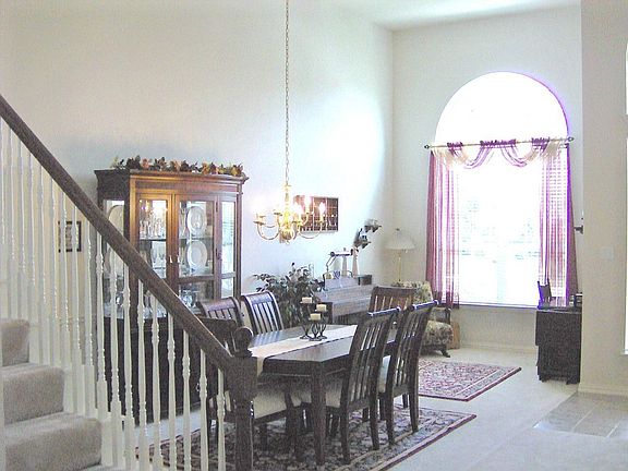 Living and dining combination.