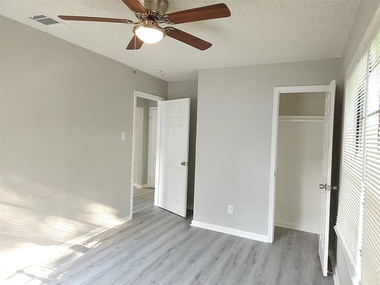 6301 Anderson St — Photo 9