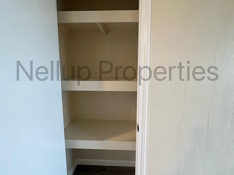 149 Lawhorn Cir — Photo 7