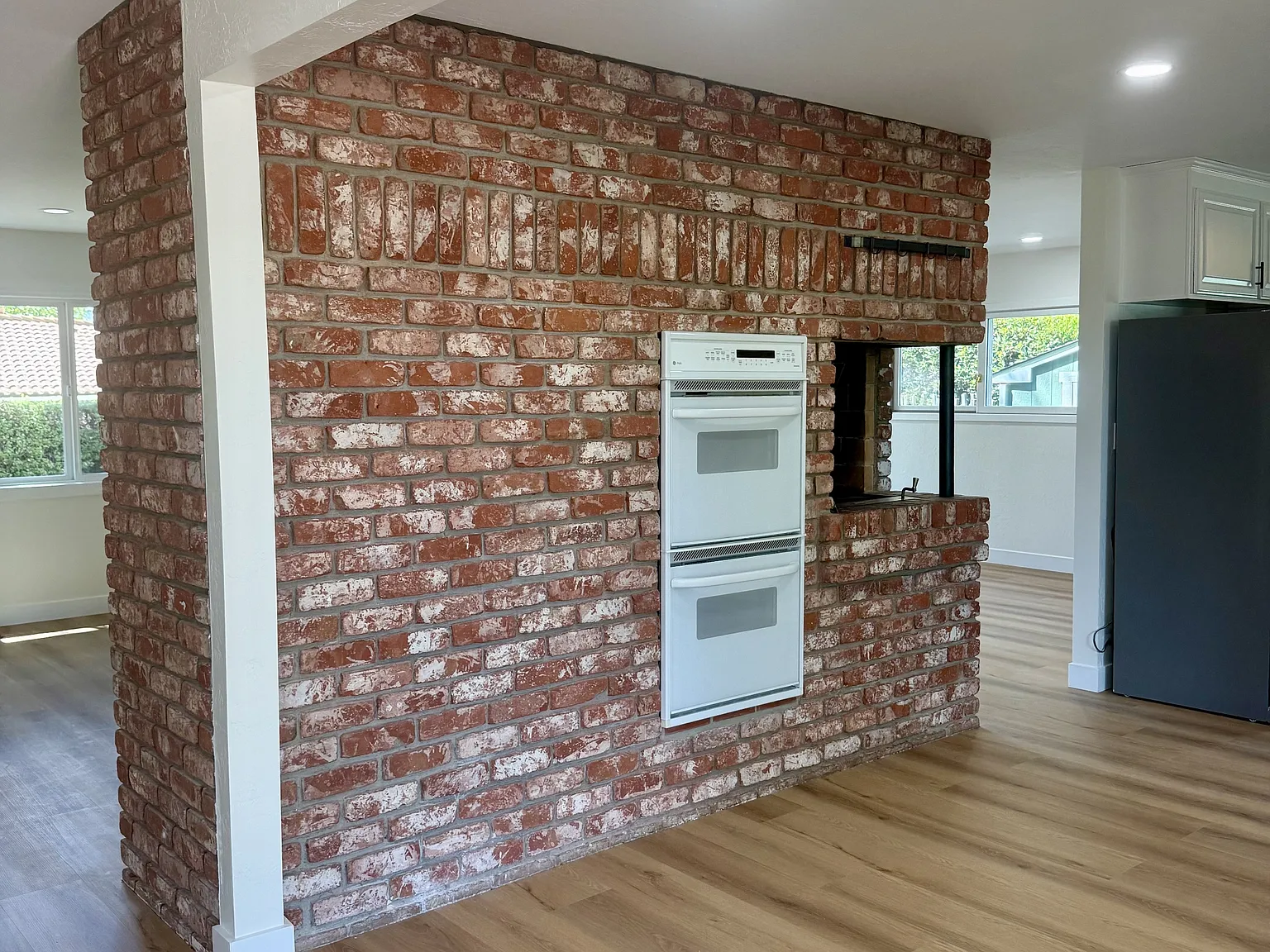359 Polk Way - 1 — Photo 4