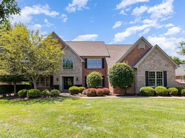 6694 Sandy Shores Dr, Loveland, OH 45140