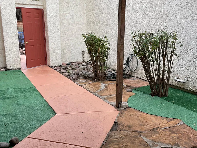 225 N Ashbury Ln — Photo 19