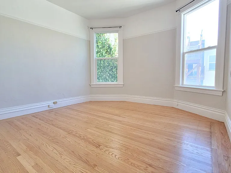 1726 Washington St #1726 — Photo 9
