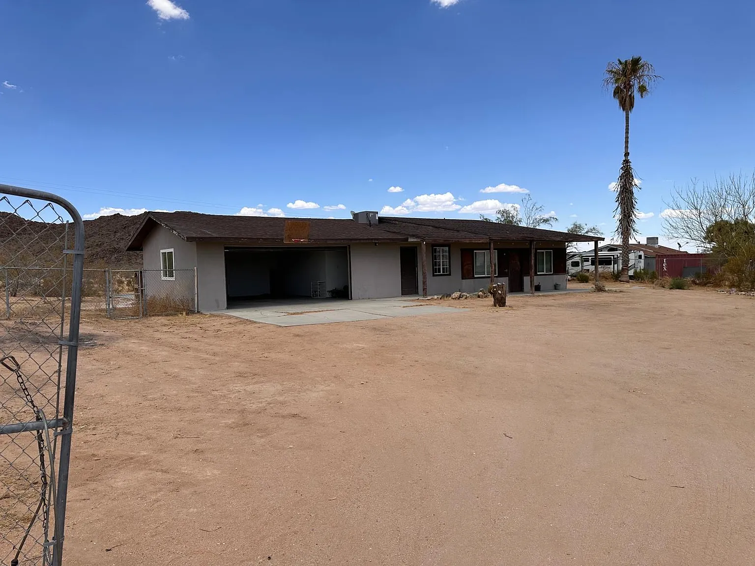3 bed, 1450 sqft, $2,200 — Photo 2