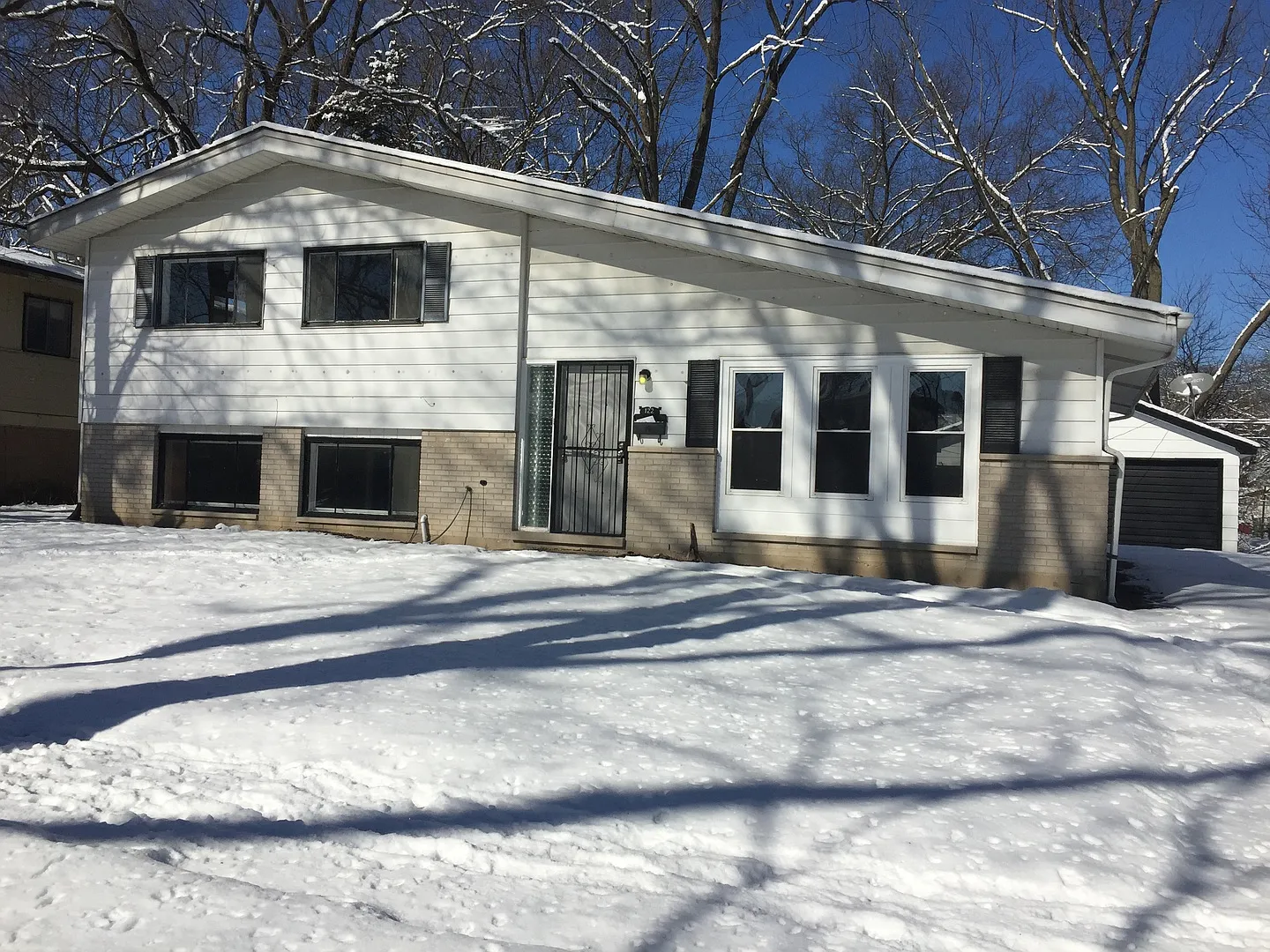 122 Berry St photo 1