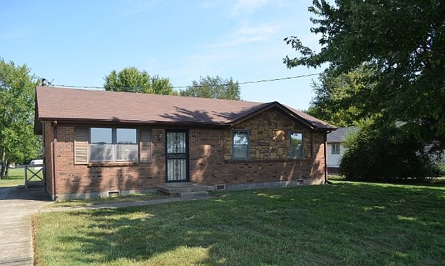 1st image of 319 Needmore Ct