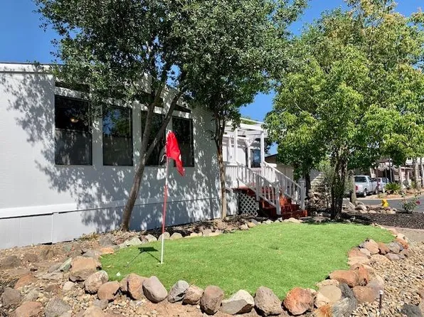 122 Lora Way, Roseville, CA 95661